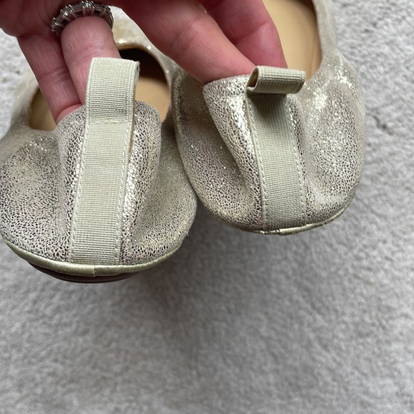 Talbots ballet flats. Gold. - Picture 5 of 8